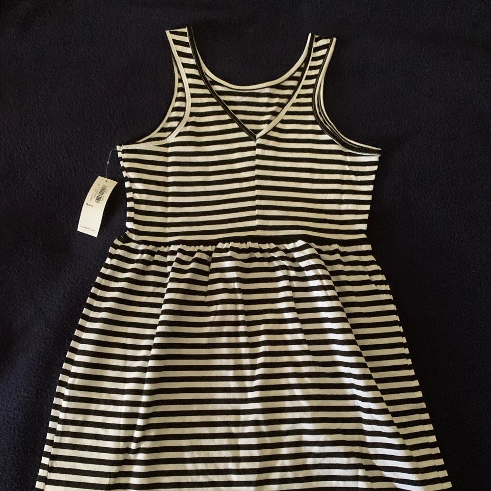 Old Navy Dress 🔔 S(6-7)